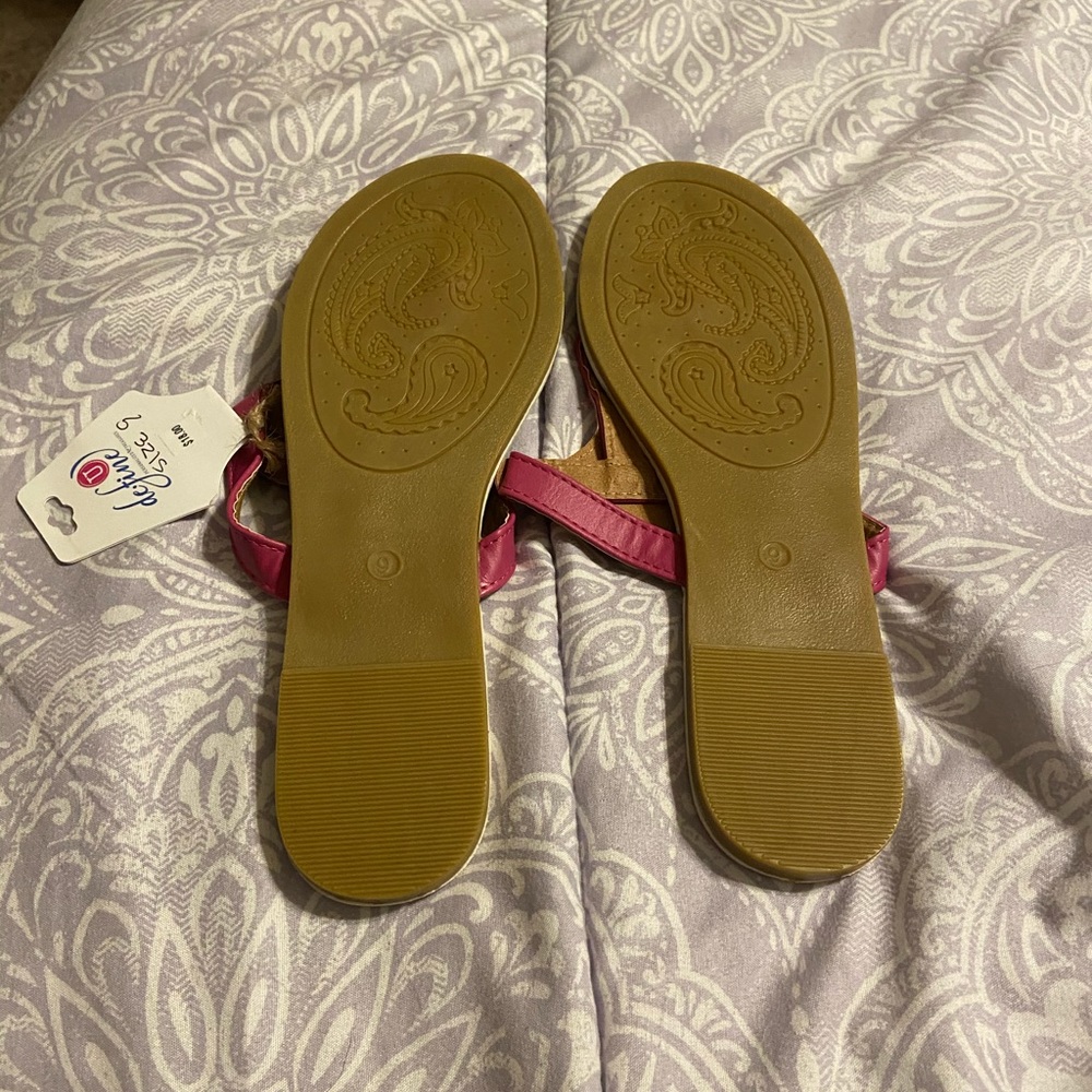 Sandals - Picture 3 of 3